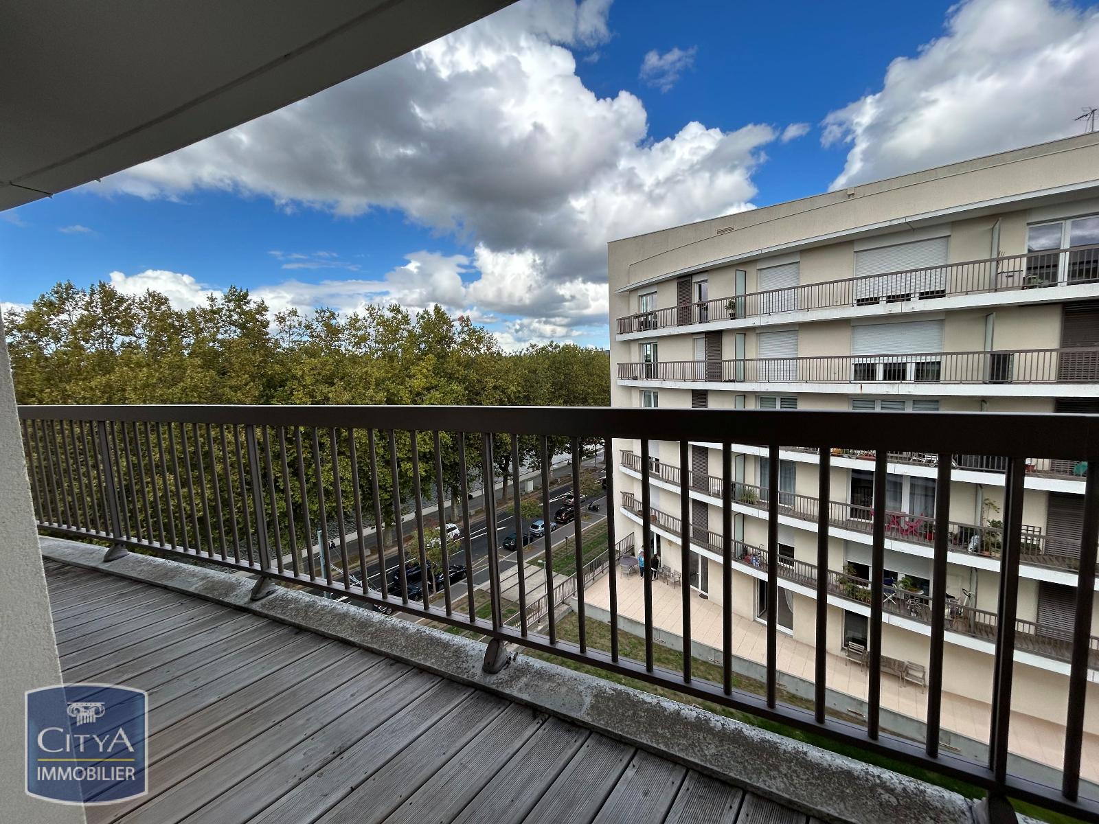 Appartement 3 pièces 74 m² · à Caen · 74 m² · 720 €/mois
