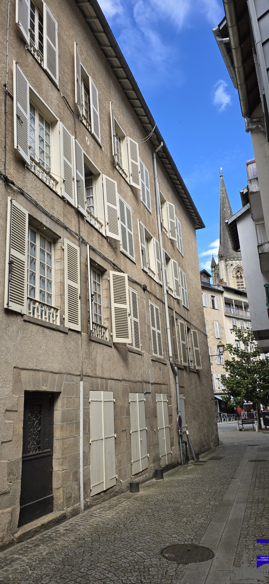 Immeuble 3 pièces 290 m² · à Tulle · 290 m² · 137 000 €