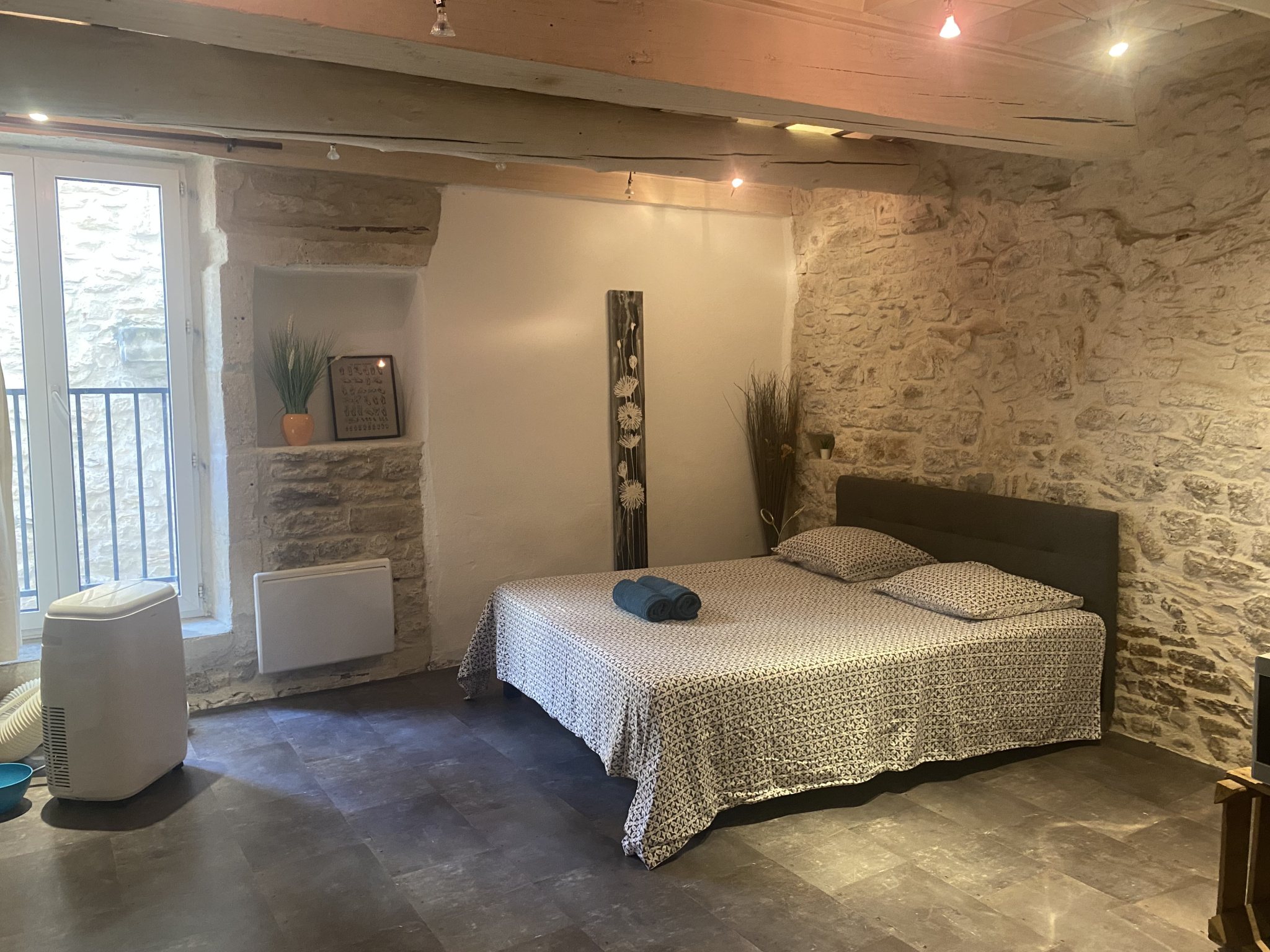 Appartement 1 pièce 27 m² · à Nîmes · 27 m² · 504 €/mois