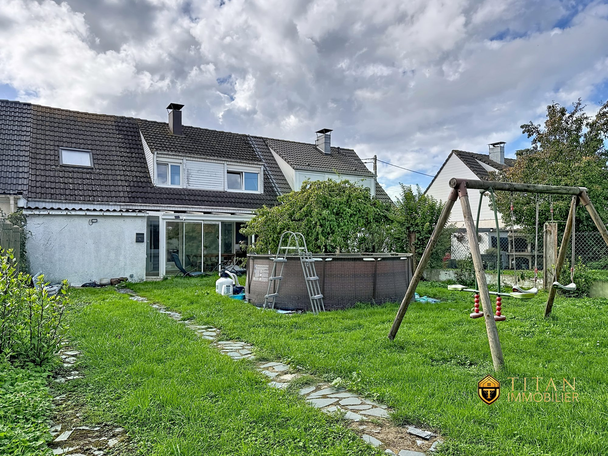 Maison 6 pièces 134 m² · à Cappelle-la-Grande · 134 m² · 222 600 €