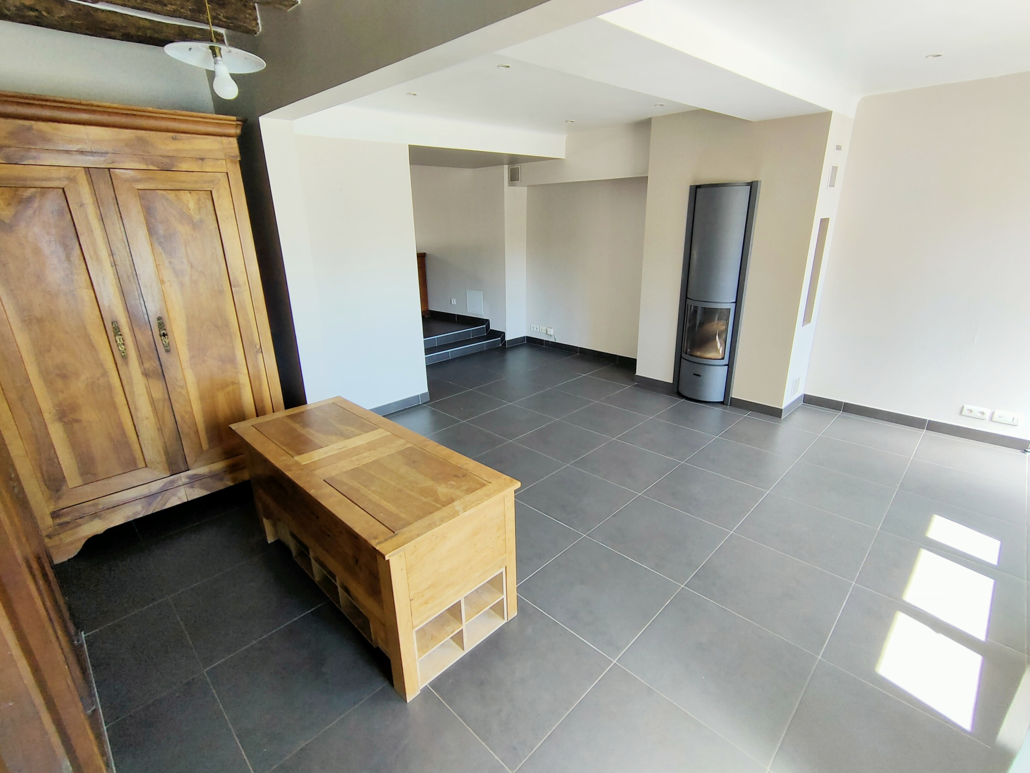 Maison 6 pièces 139 m² · à Val-du-Layon · 139 m² · 241 800 €