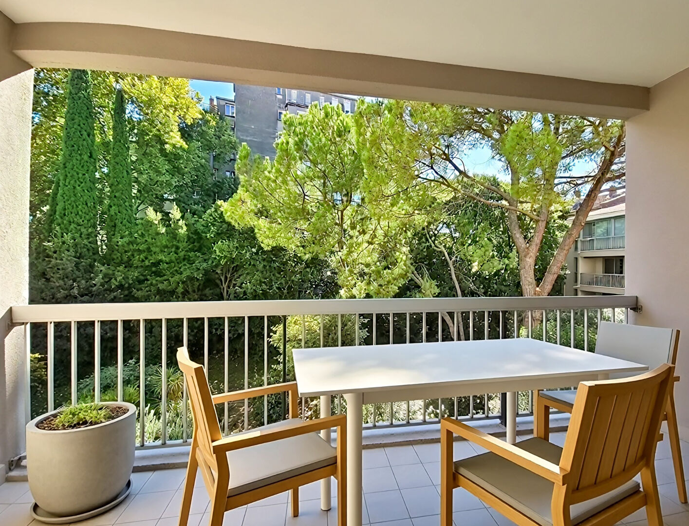 Appartement 3 pièces 69 m² · à Avignon · 69 m² · 210 000 €