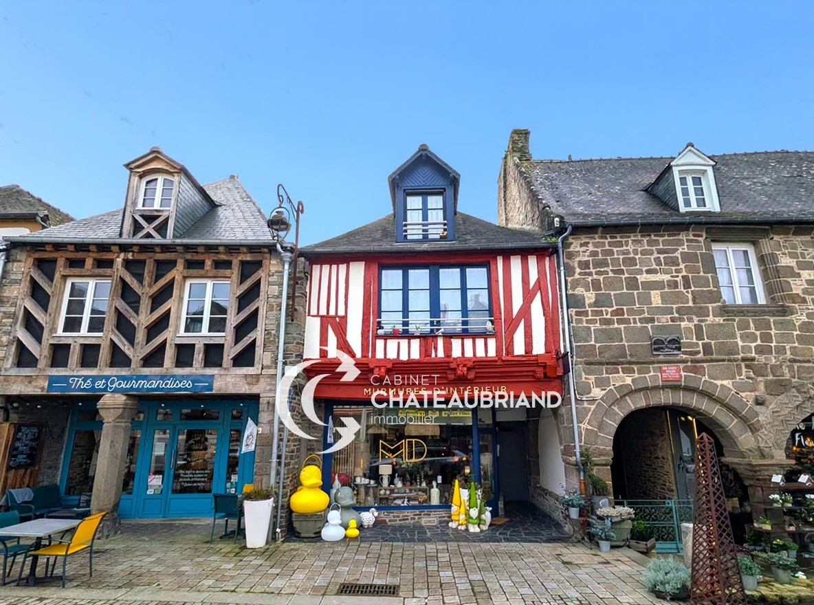Immeuble 2 pièces 169 m² · à Dol-de-Bretagne · 169 m² · 785 000 €