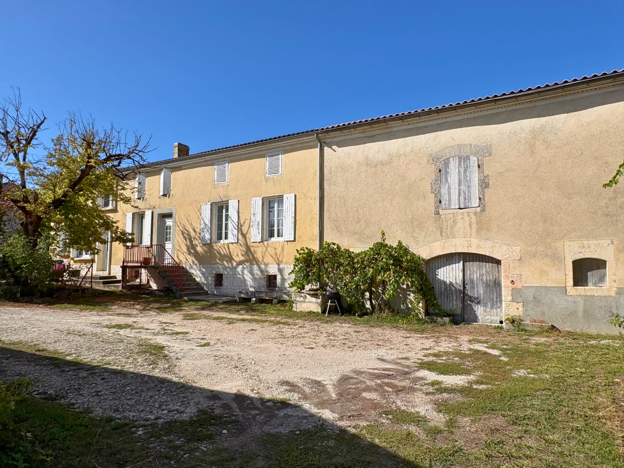 Maison 7 pièces 128 m² · à Ars · 128 m² · 233 200 €