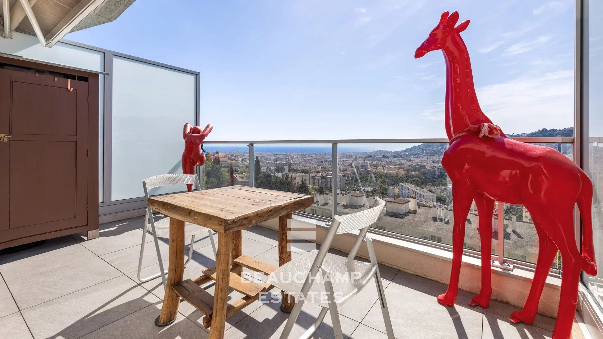 Appartement 1 pièce 43 m² · à Nice · 43 m² · 370 000 €