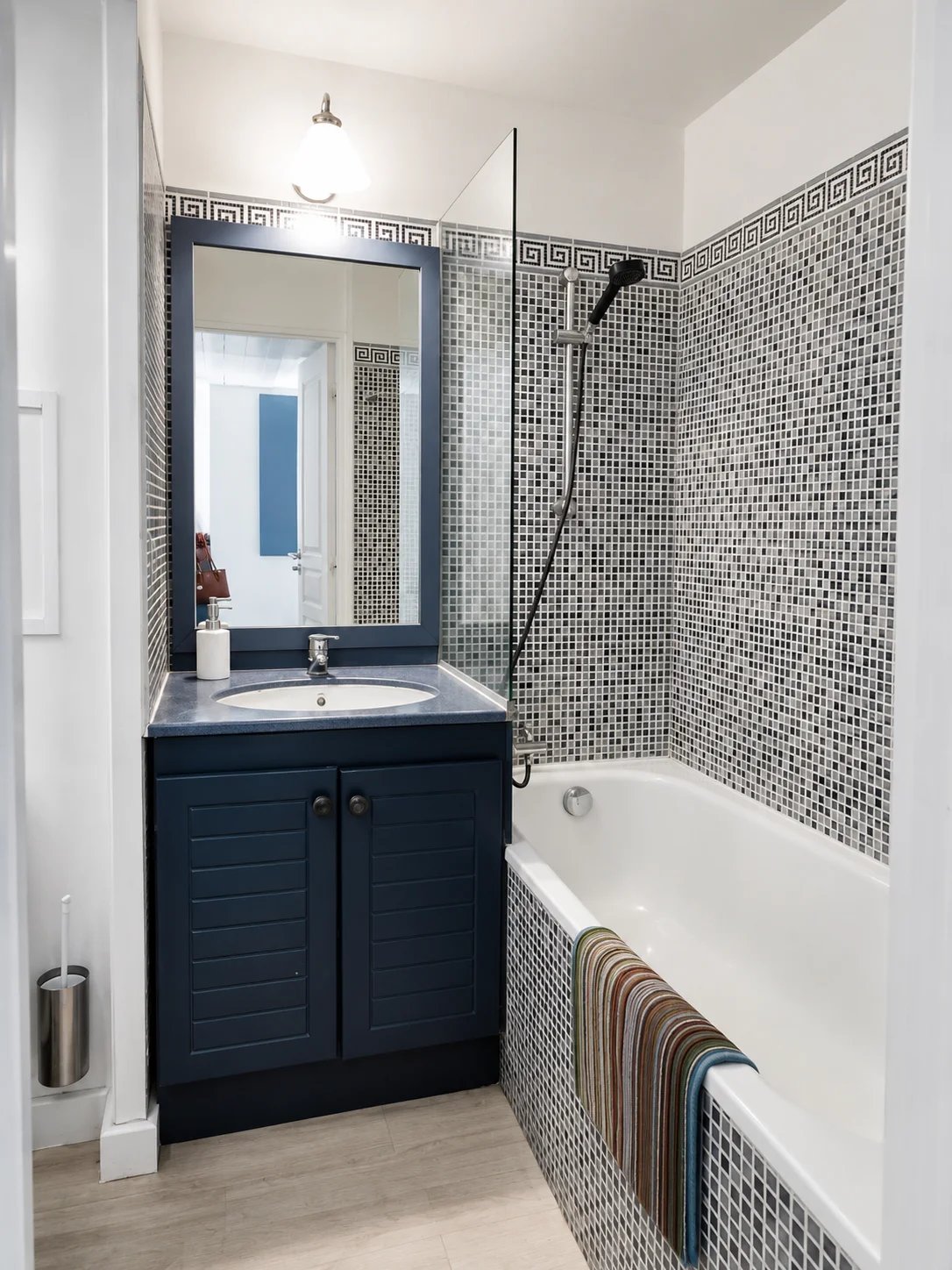 Appartement – CANNES - Plus