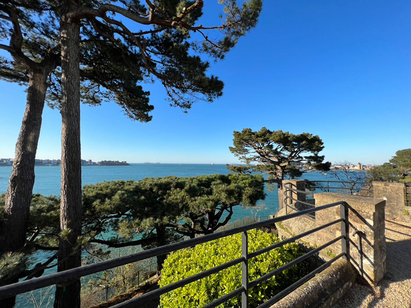 Appartement 5 pièces 129 m² · à Dinard · 129 m² · 1 295 000 €