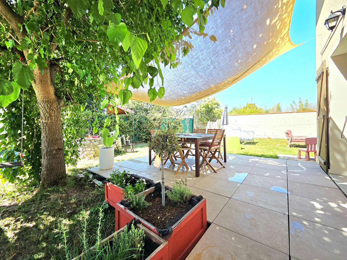 Maison 6 pièces 140 m² · à Roquettes · 140 m² · 315 000 €
