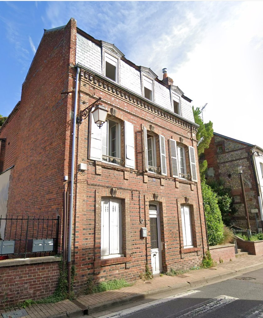 Immeuble 2 pièces 111 m² · à Bernay · 111 m² · 65 000 €