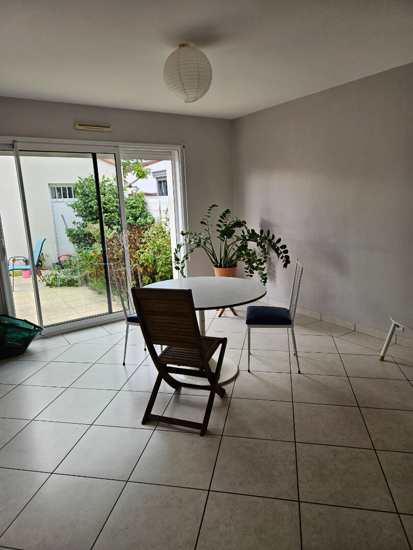 Maison 5 pièces 114 m² · à Machecoul-Saint-Même · 114 m² · 1 200 €/mois