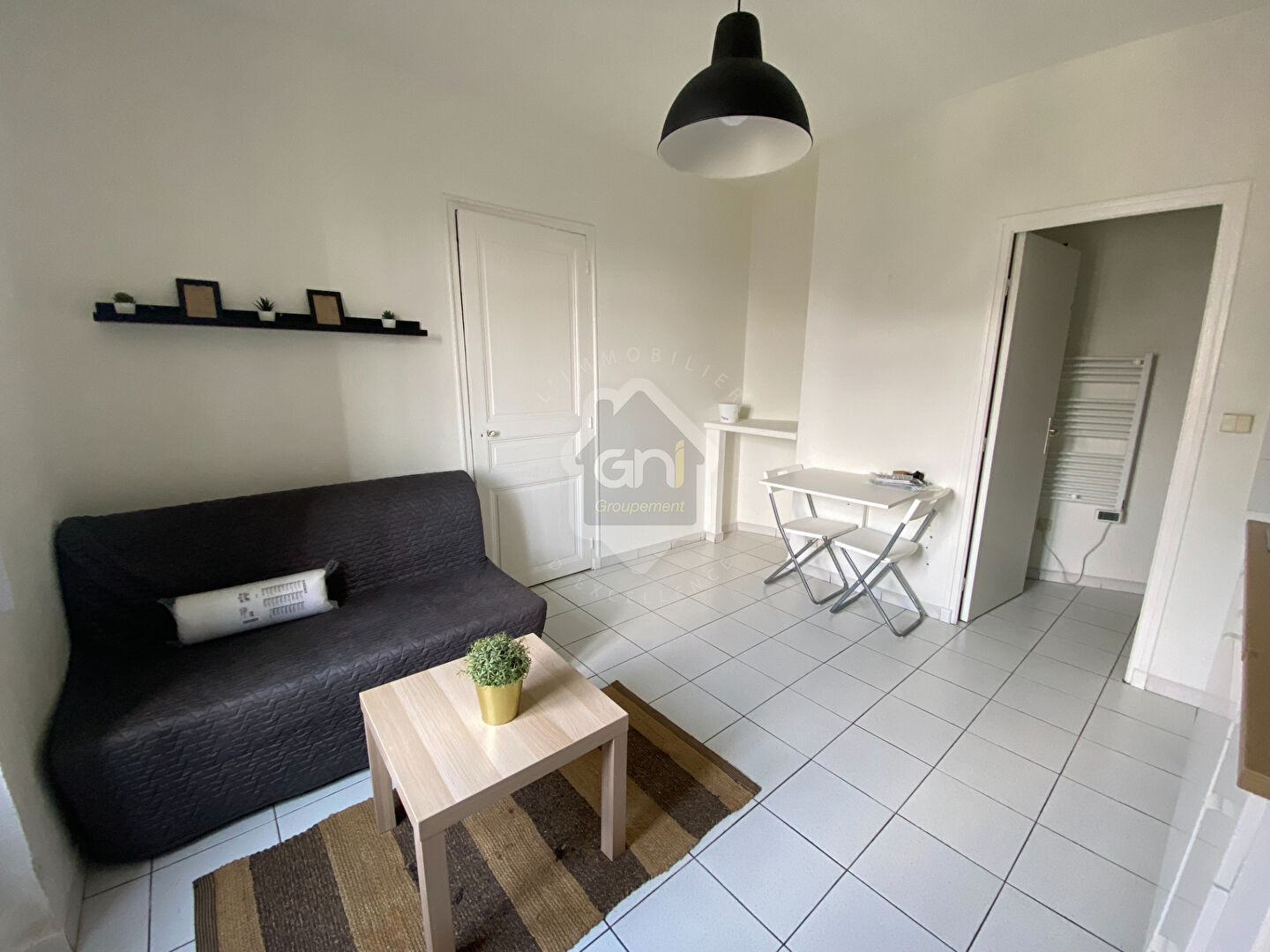 Appartement 1 pièce 16 m² · à Nîmes · 16 m² · 428 €/mois