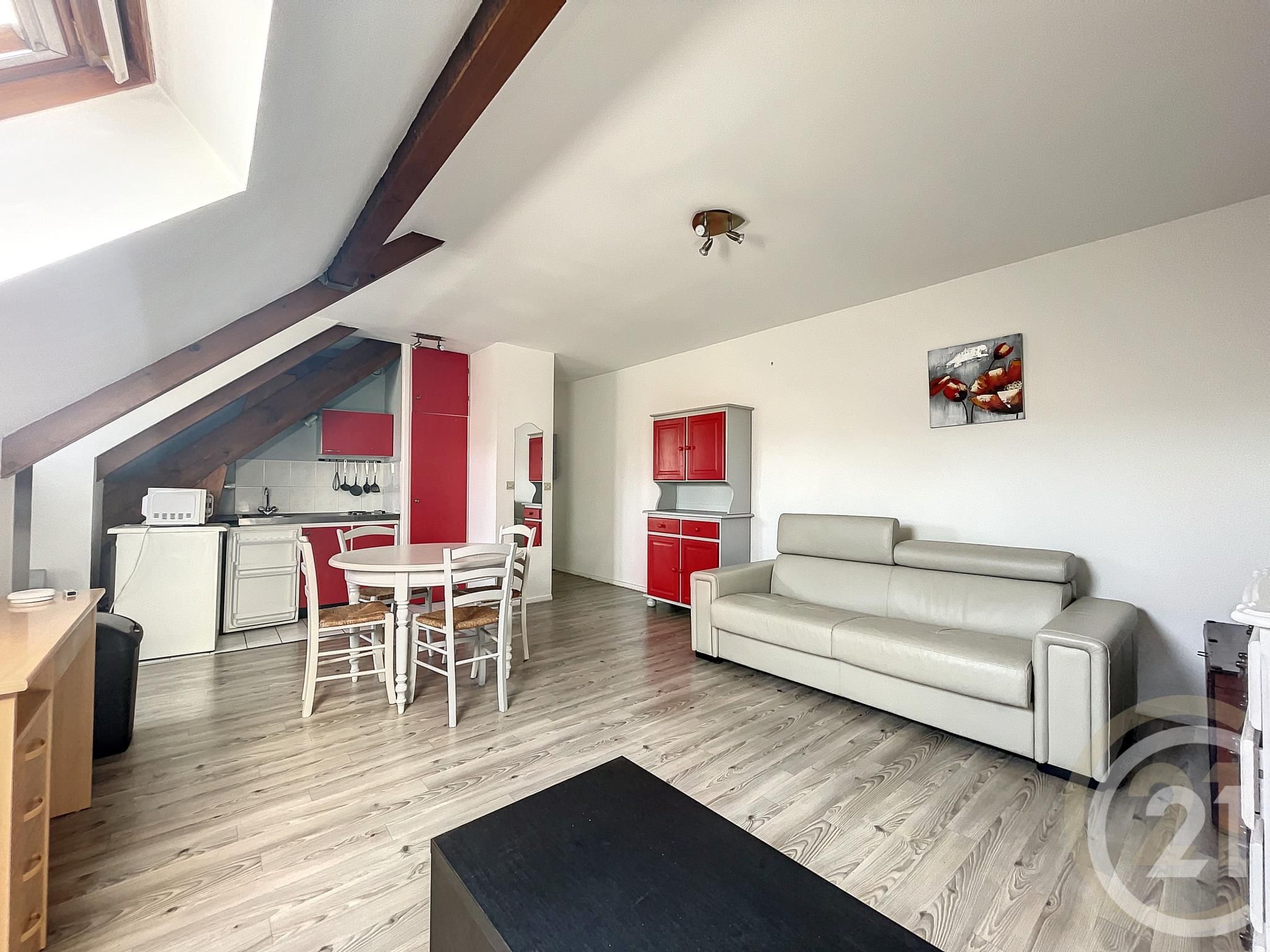 Appartement 1 pièce 31 m² · à Melun · 31 m² · 663 €/mois
