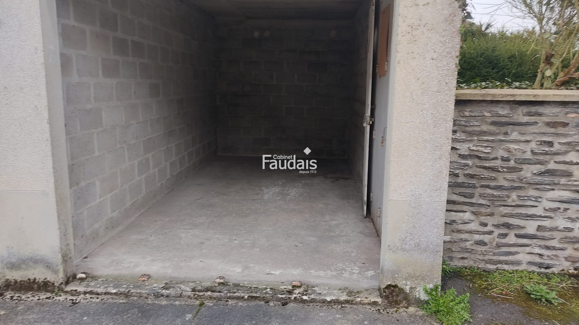 Parking ST LO 50000 · à Saint-Lô · 50 €/mois