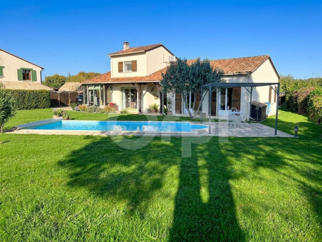 Maison 5 pièces 129 m² · au Fleix · 129 m² · 233 500 €