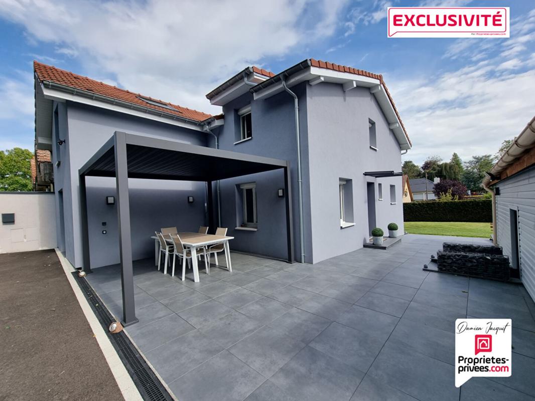 Maison 7 pièces 146 m² · à Roches-lès-Blamont · 146 m² · 295 000 €