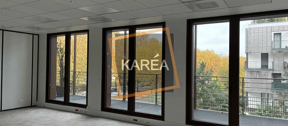 Local commercial 150 m² · à Montévrain · 150 m² · 4 364 €/mois