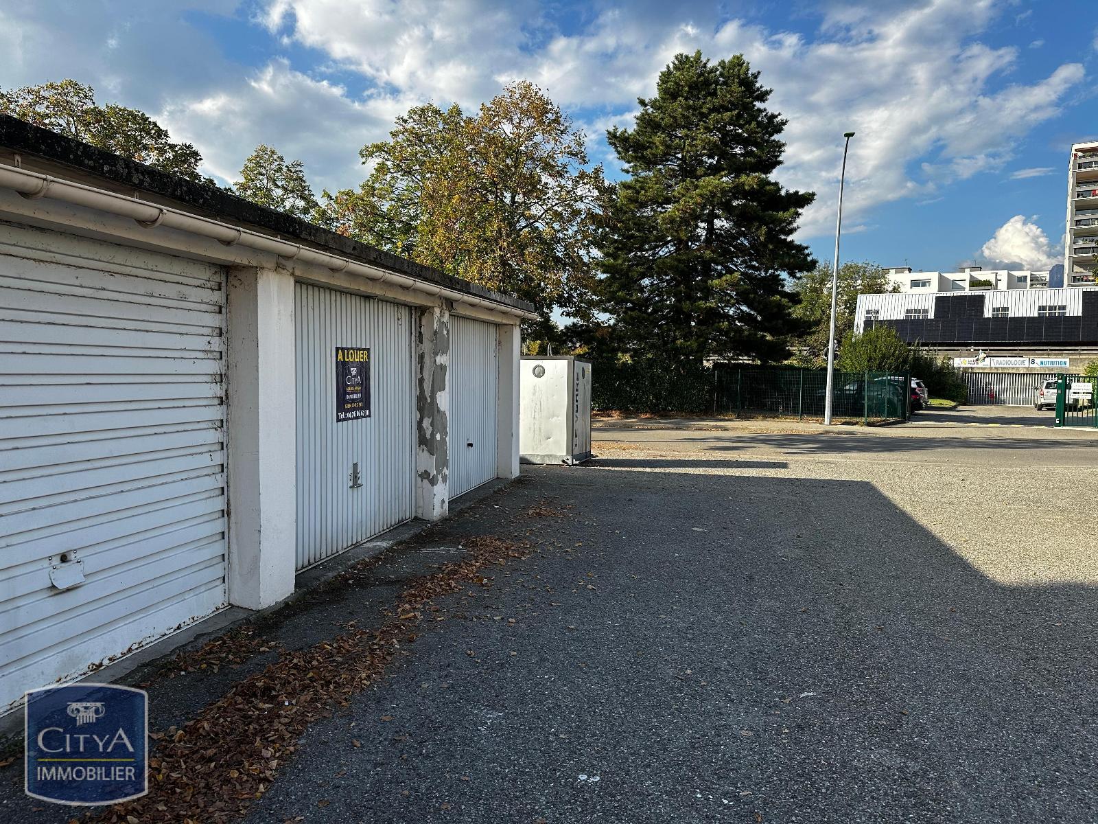 Parking SEYSSINET PARISET 38170 · à Seyssinet-Pariset · 100 €/mois