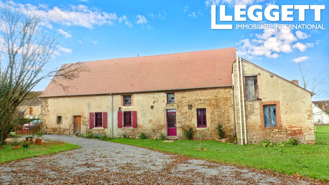 Maison 1 pièce 96 m² · à Montchevrier · 96 m² · 135 000 €