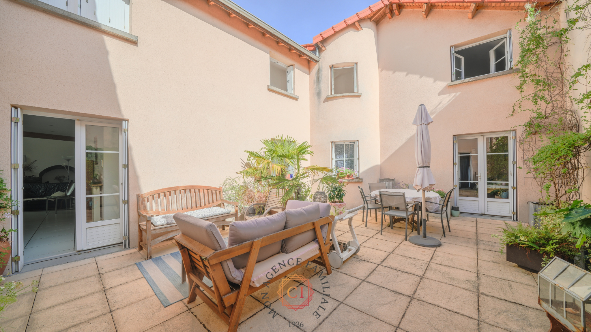 Maison 8 pièces 207 m² · à Riom · 207 m² · 479 000 €