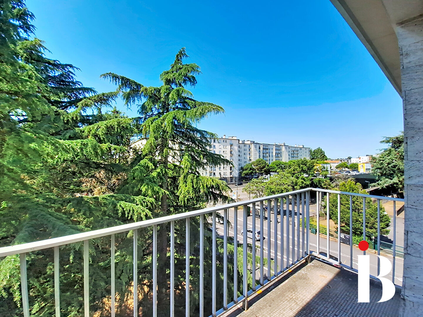 Appartement 5 pièces 102 m² · à Nantes · 102 m² · 225 000 €