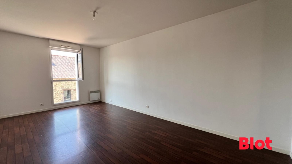 Appartement 2 pièces 49 m² · à Orgères · 49 m² · 142 400 €