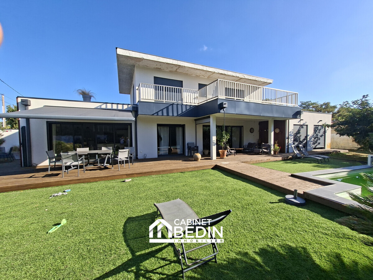 Maison 6 pièces 234 m² · à Mimizan · 234 m² · 997 500 €