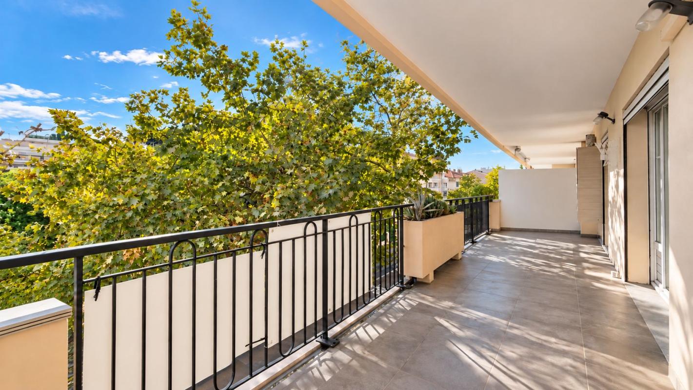Appartement 2 pièces 51 m² · à Cannes · 51 m² · 275 000 €