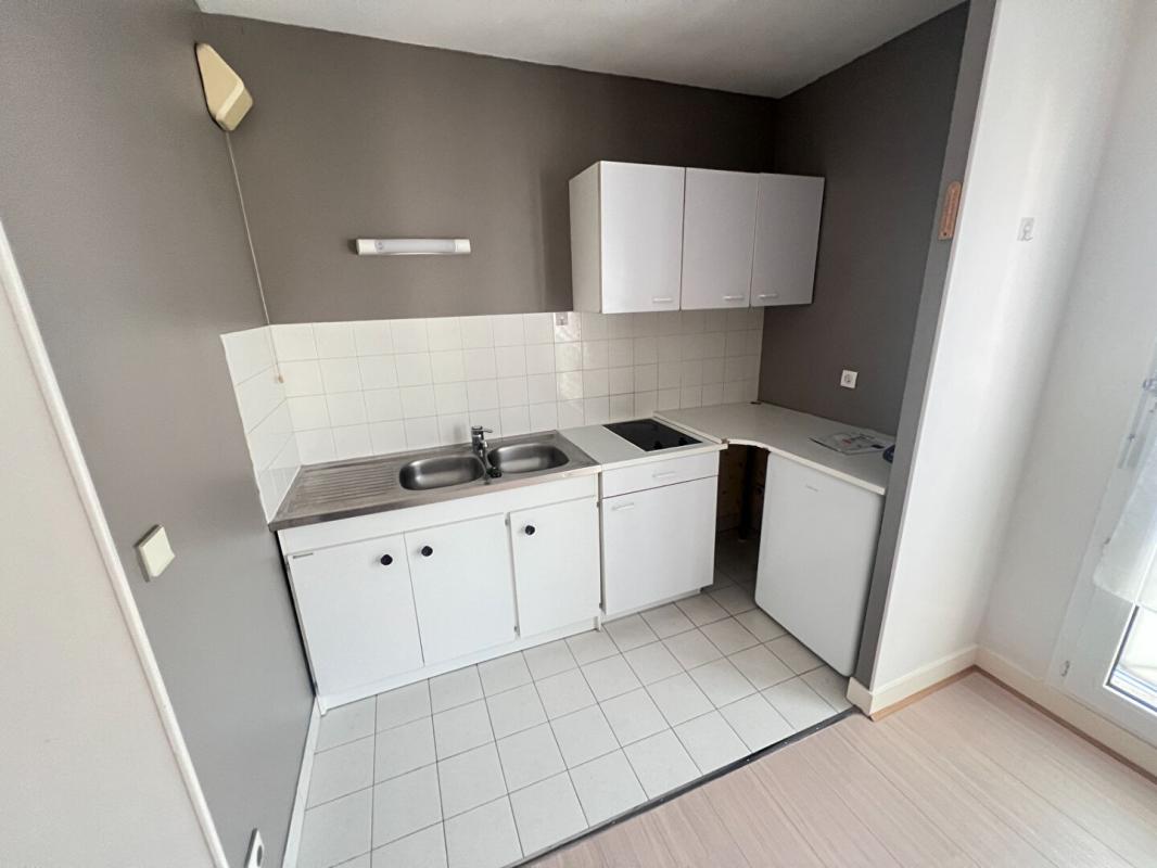 Appartement 1 pièce 27 m² · à Blois · 27 m² · 400 €/mois