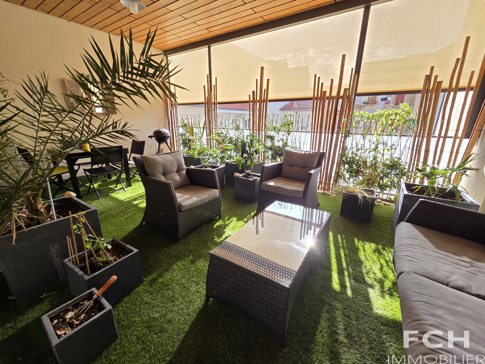 Appartement – VICHY ALLIER AUVERGNE-RHÔNE-ALPES - Plus