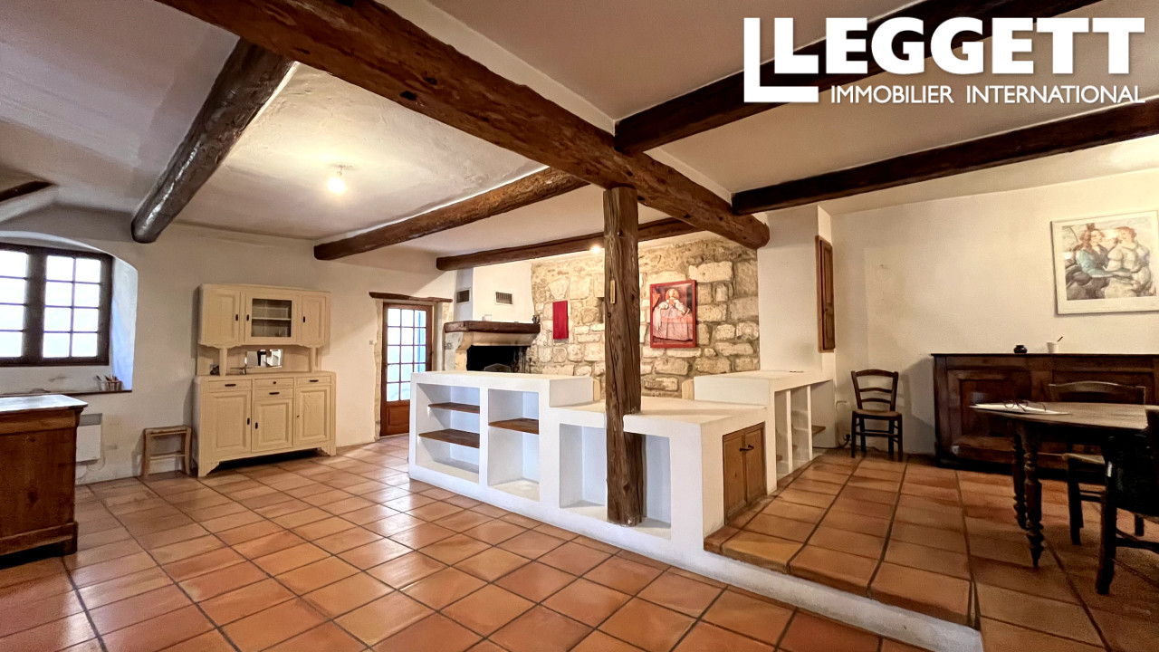 Maison 6 pièces 188 m² · à Pujaut · 188 m² · 280 000 €
