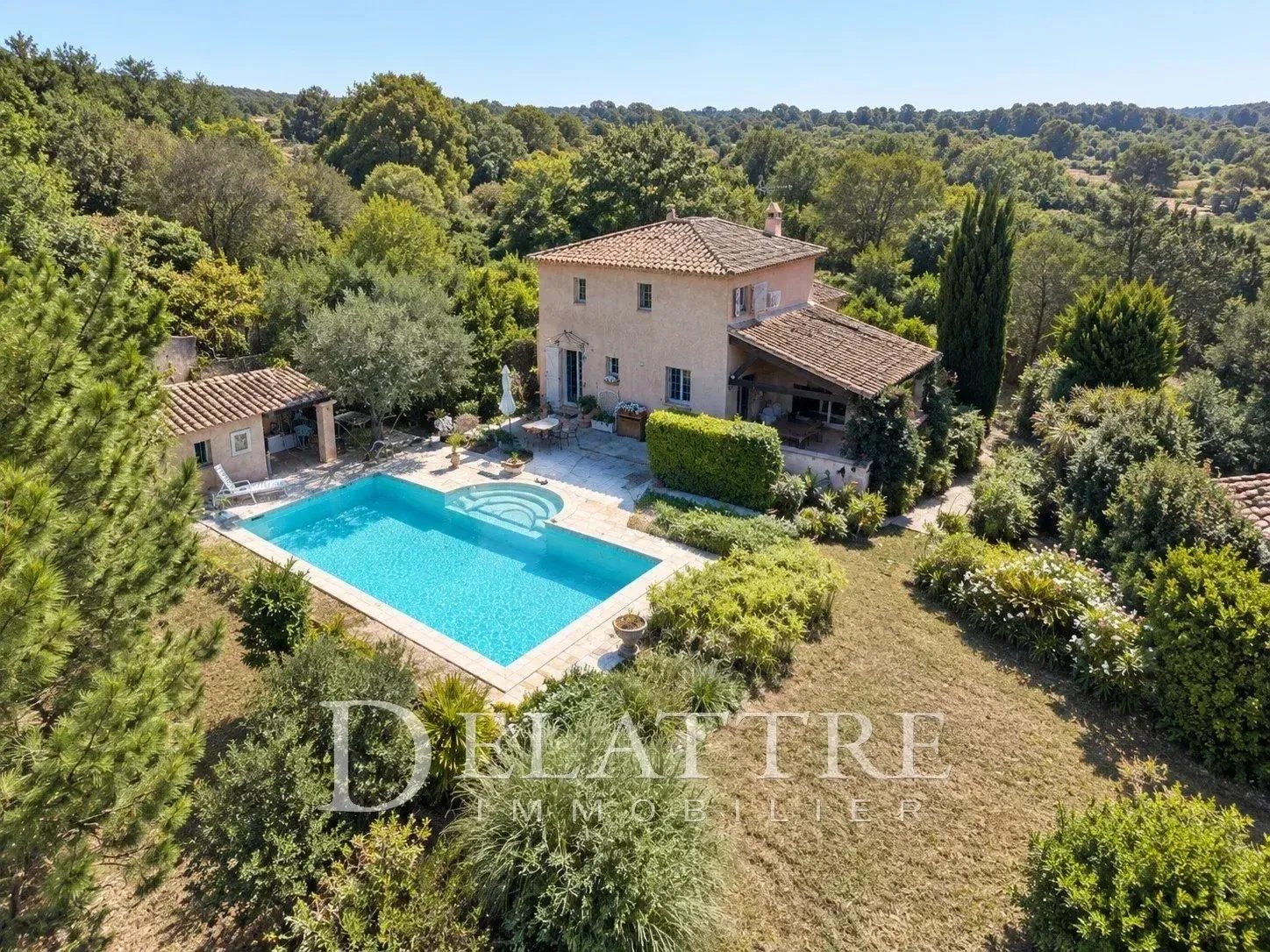 Maison 5 pièces 120 m² · à Opio · 120 m² · 849 500 €