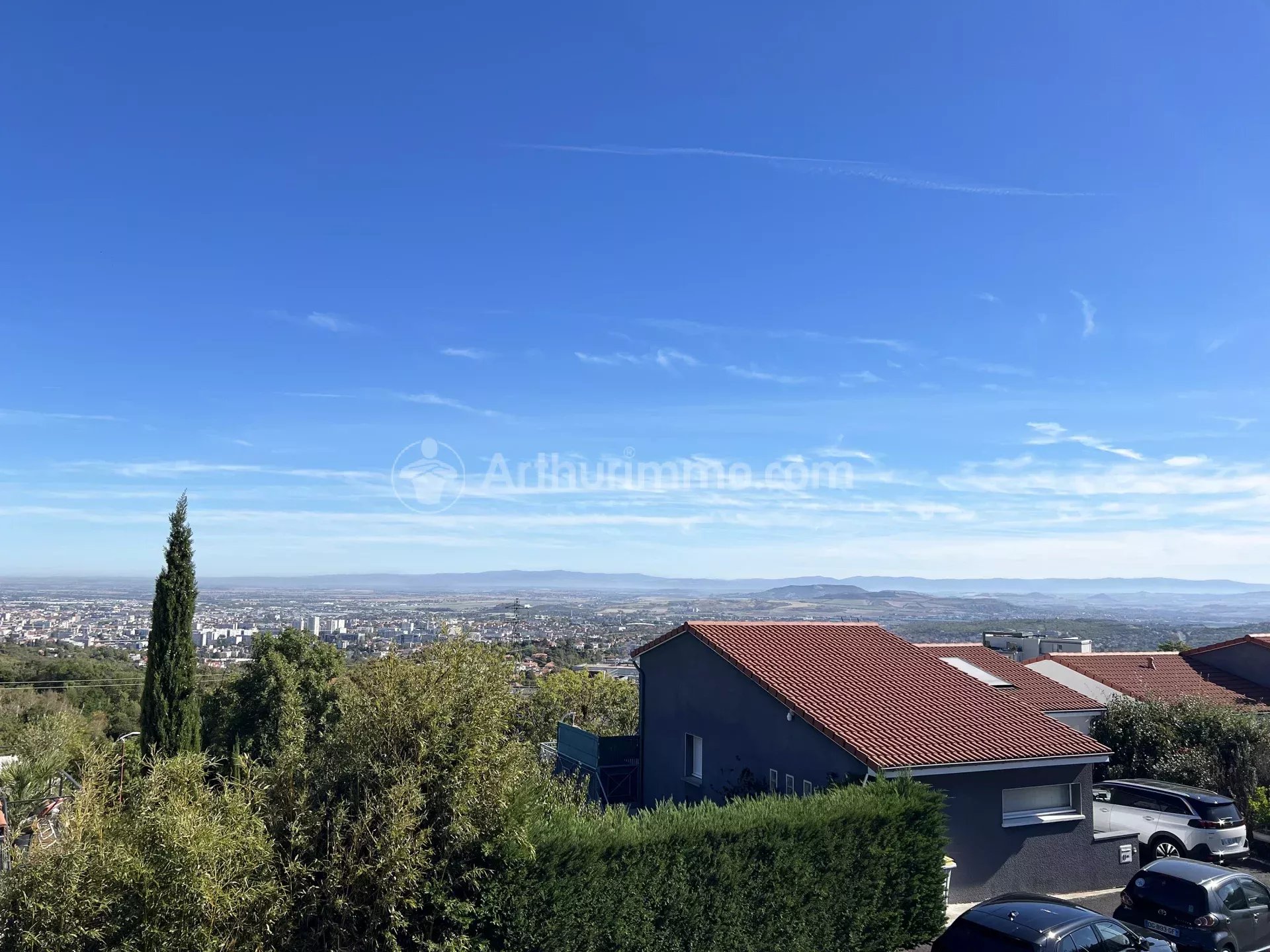 Maison 6 pièces 161 m² · à Ceyrat · 161 m² · 449 000 €
