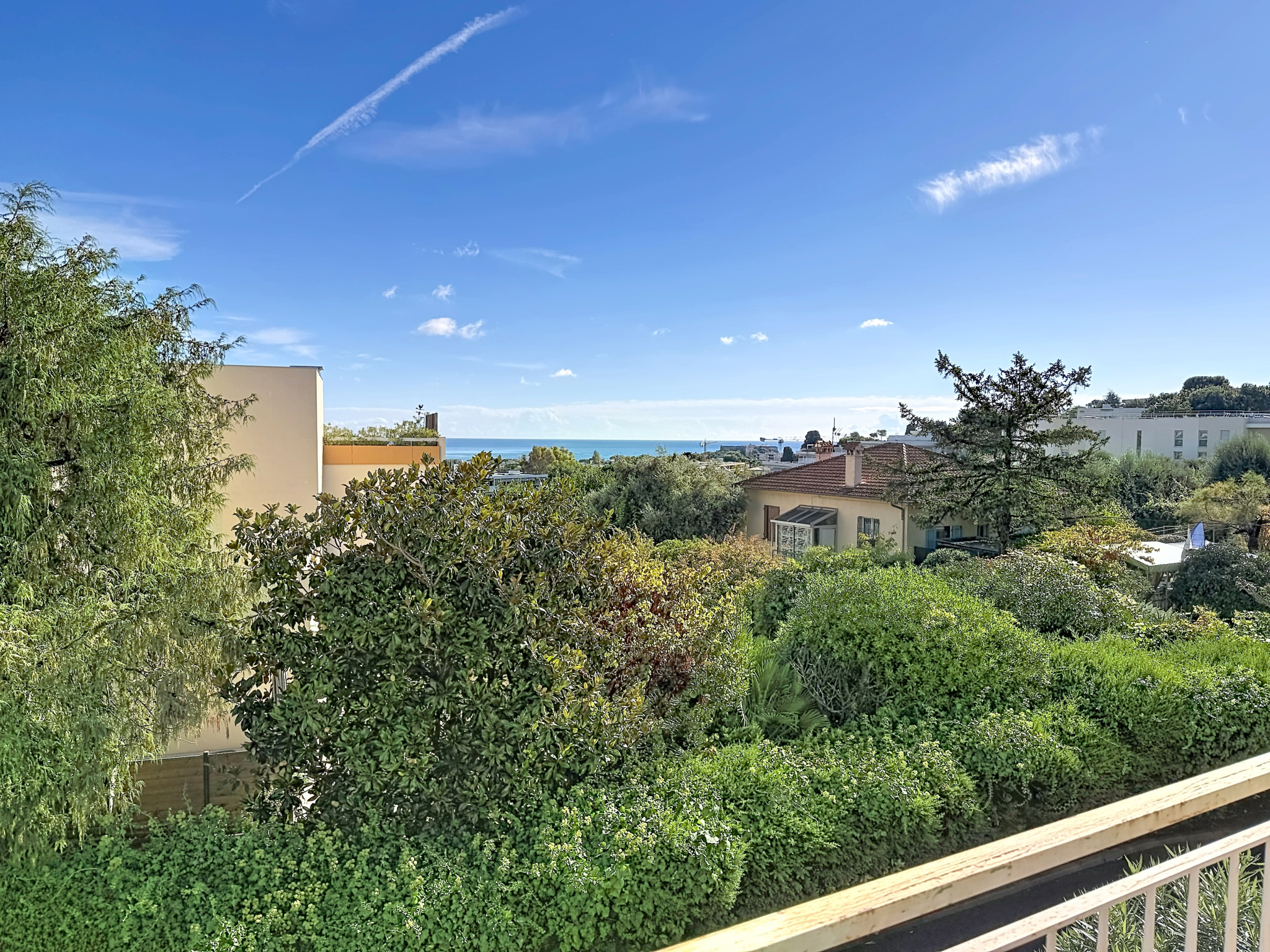 Appartement 4 pièces 81 m² · à Antibes · 81 m² · 399 000 €