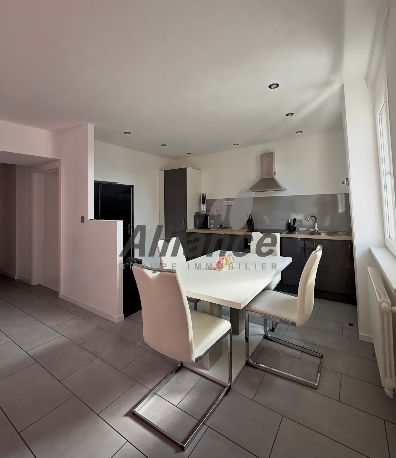 Appartement – LUXEUIL LES BAINS HAUTE-SAONE BOURGOGNE-FRANCHE-COMTÉ - Vue 4
