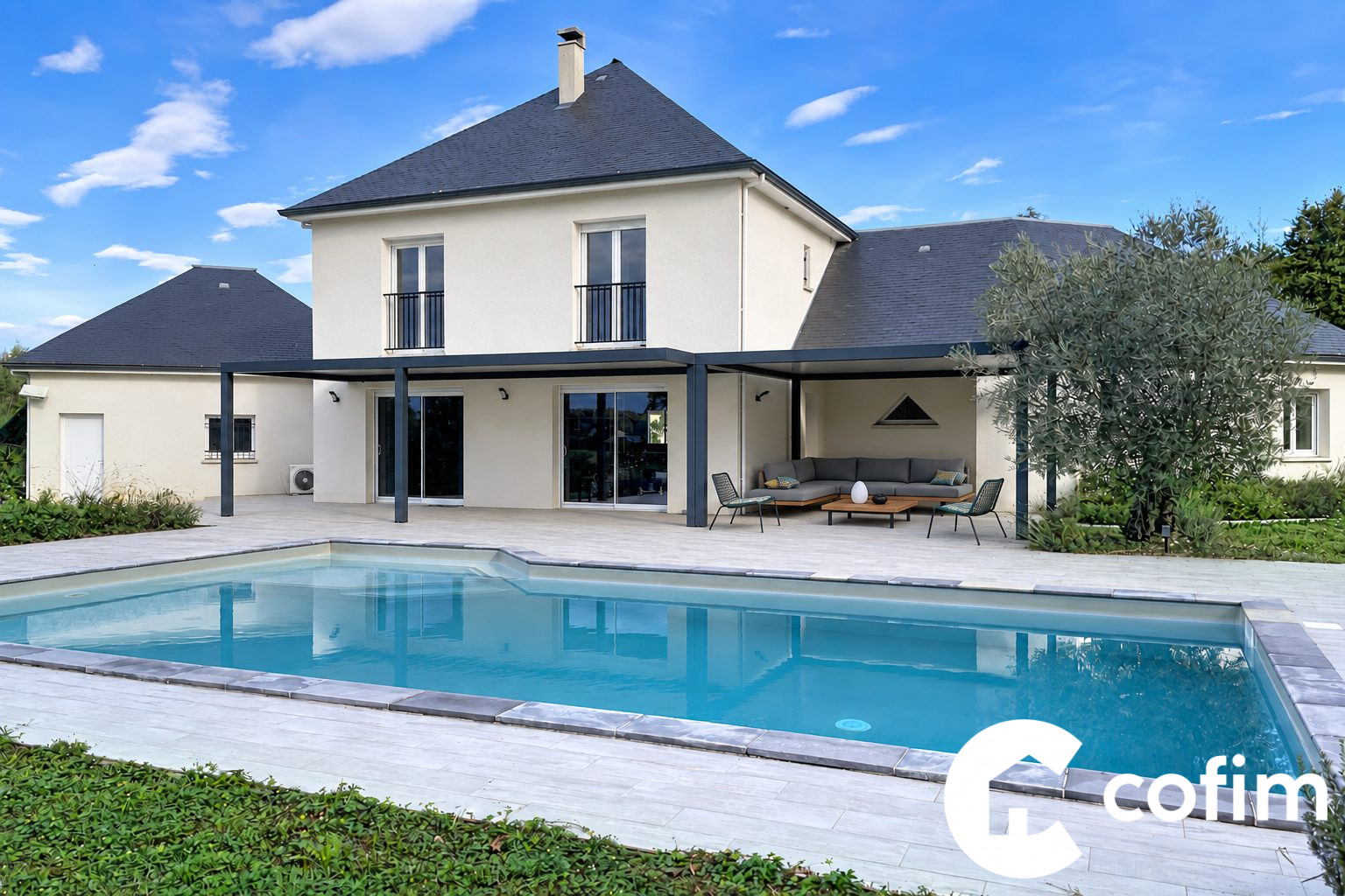 Maison 8 pièces 190 m² · à Soumoulou · 190 m² · 457 500 €