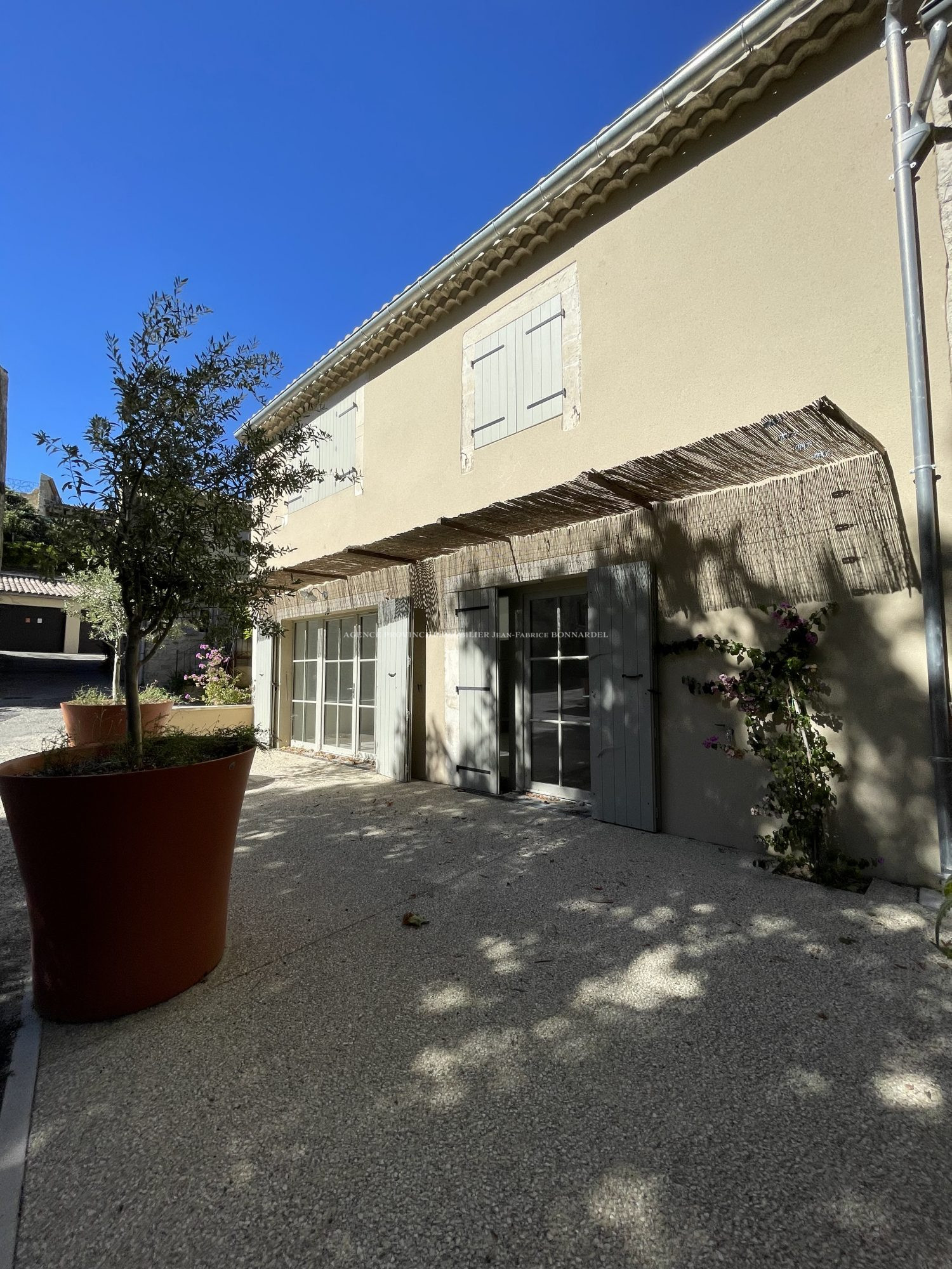 Appartement à Colonzelle