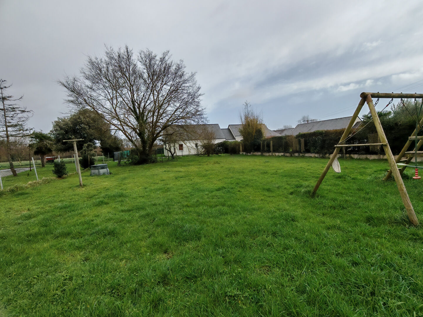 Terrain 585 m² · à Saint-Lyphard · 585 m² · 115 000 €