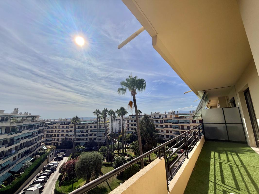 Appartement 2 pièces 53 m² · à Nice · 53 m² · 240 000 €
