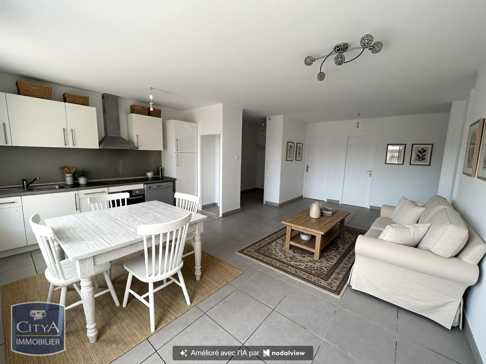 Appartement 4 pièces 82 m² · à Bron · 82 m² · 1 070 €/mois