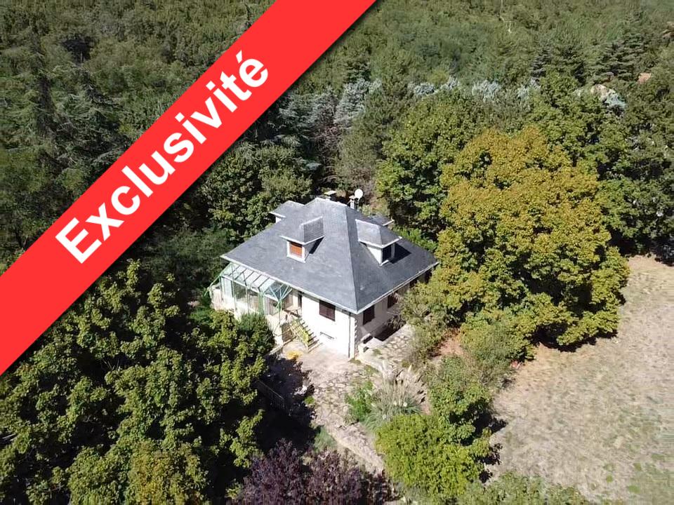 Maison 8 pièces 160 m² · à Vesseaux · 160 m² · 298 000 €