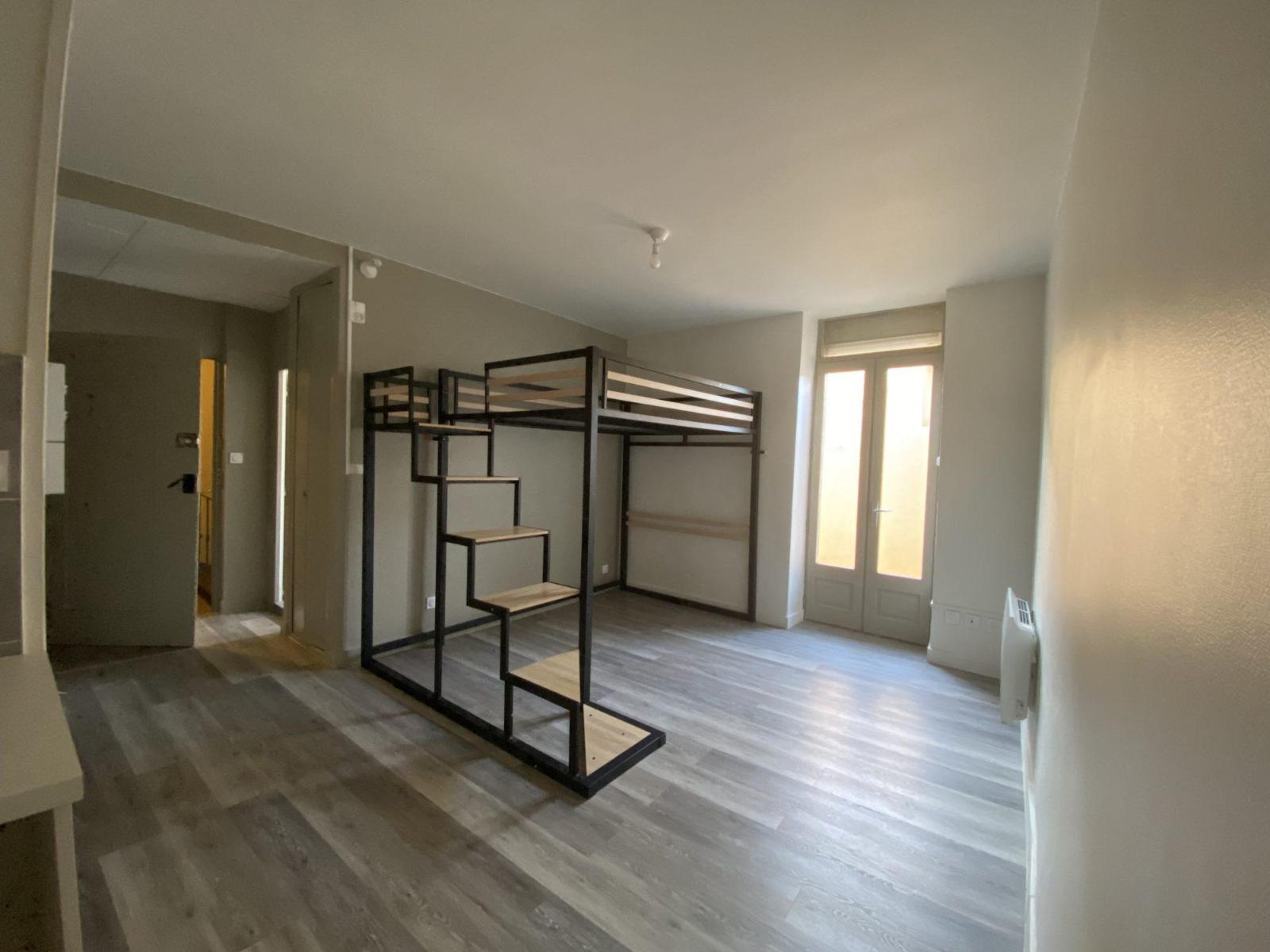 Studio à Bourg-lès-Valence
