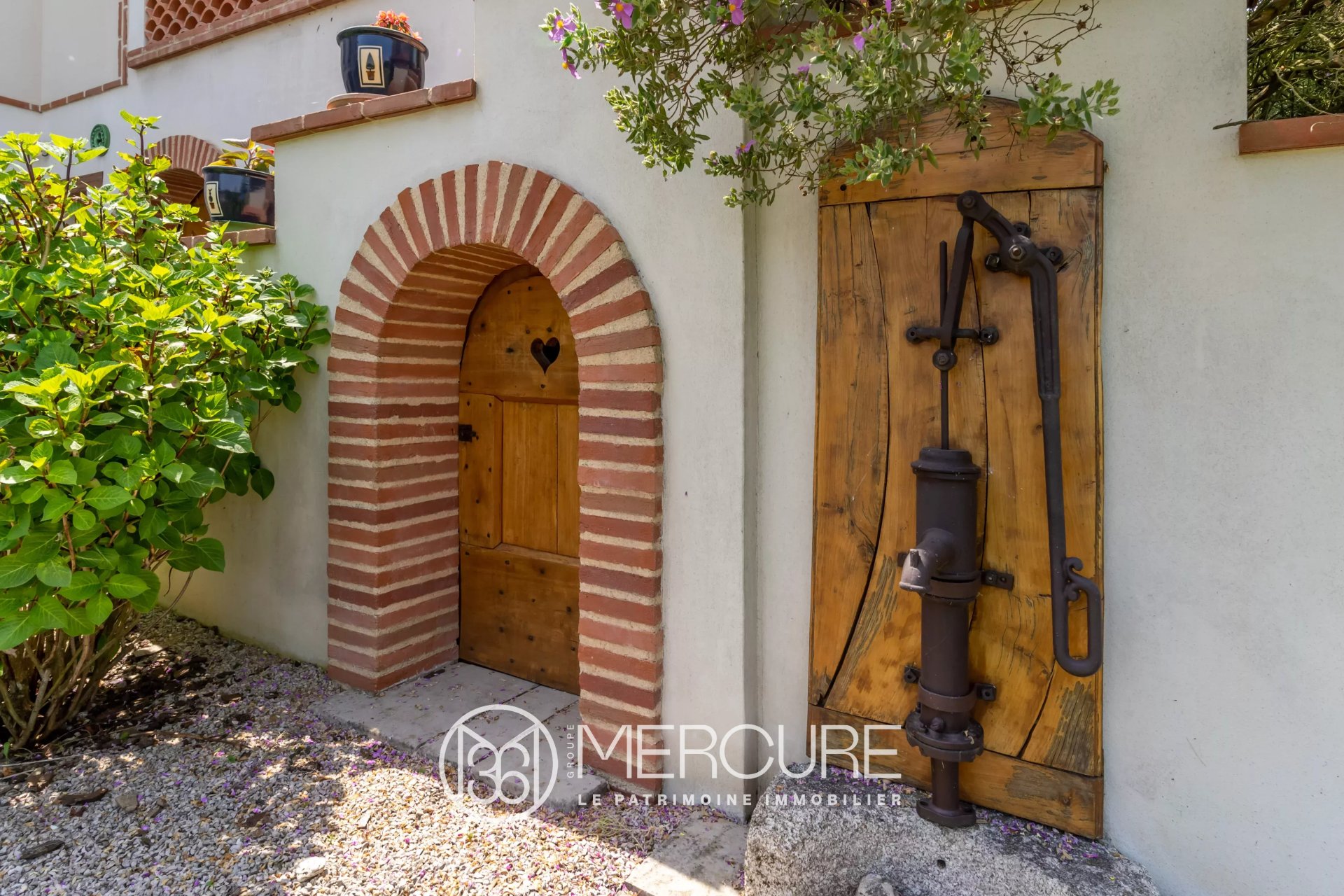 Maison 8 pièces 280 m² · à Massac-Séran · 280 m² · 545 000 €