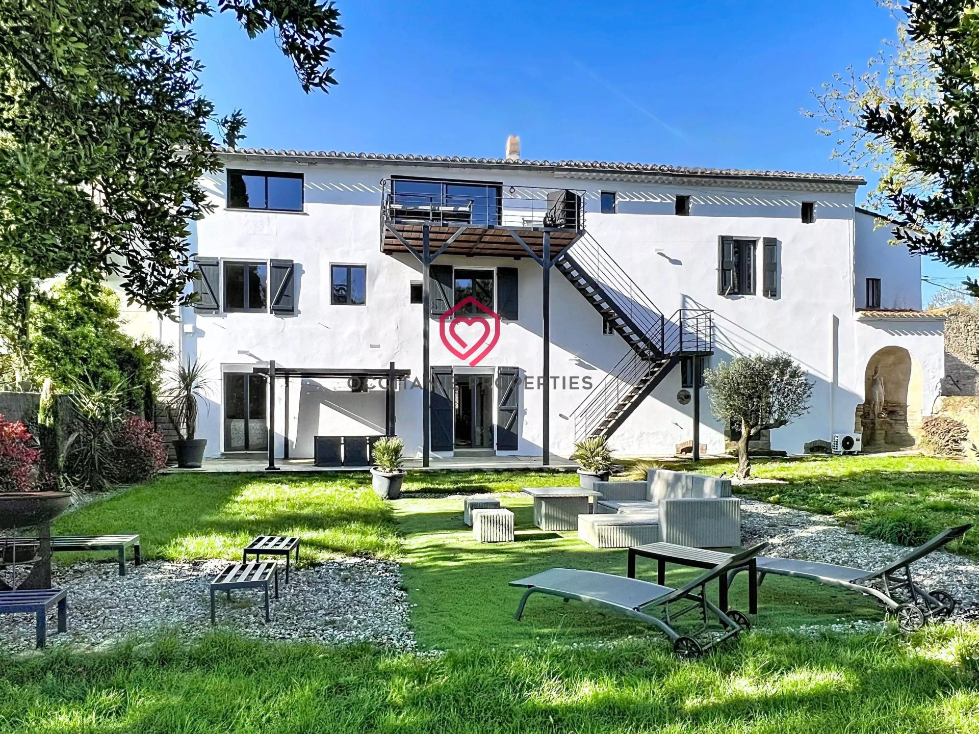 Maison 11 pièces 330 m² · à Castelnaudary · 330 m² · 399 000 €