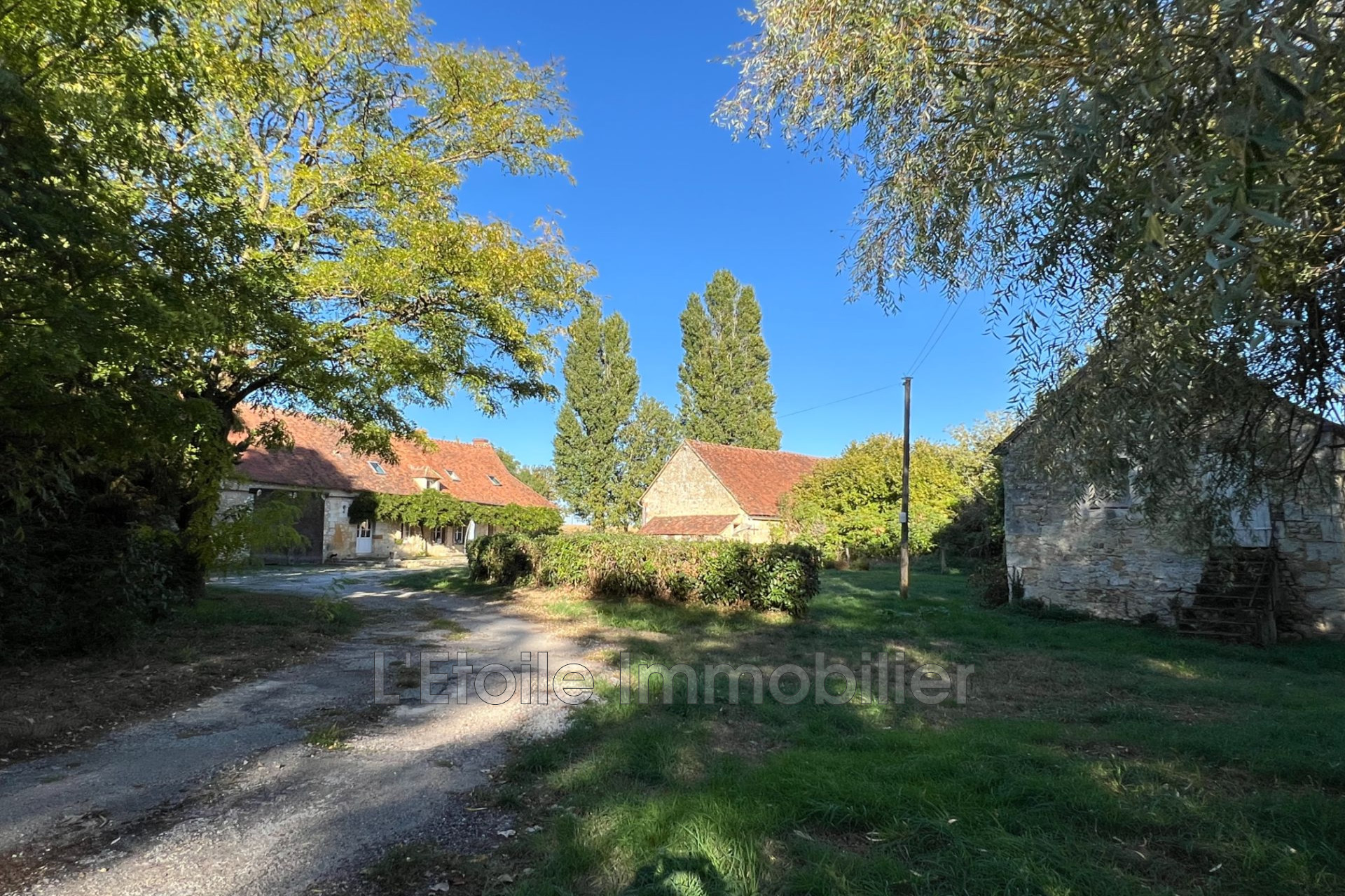 Maison 9 pièces 200 m² · à Mortagne-au-Perche · 200 m² · 369 000 €