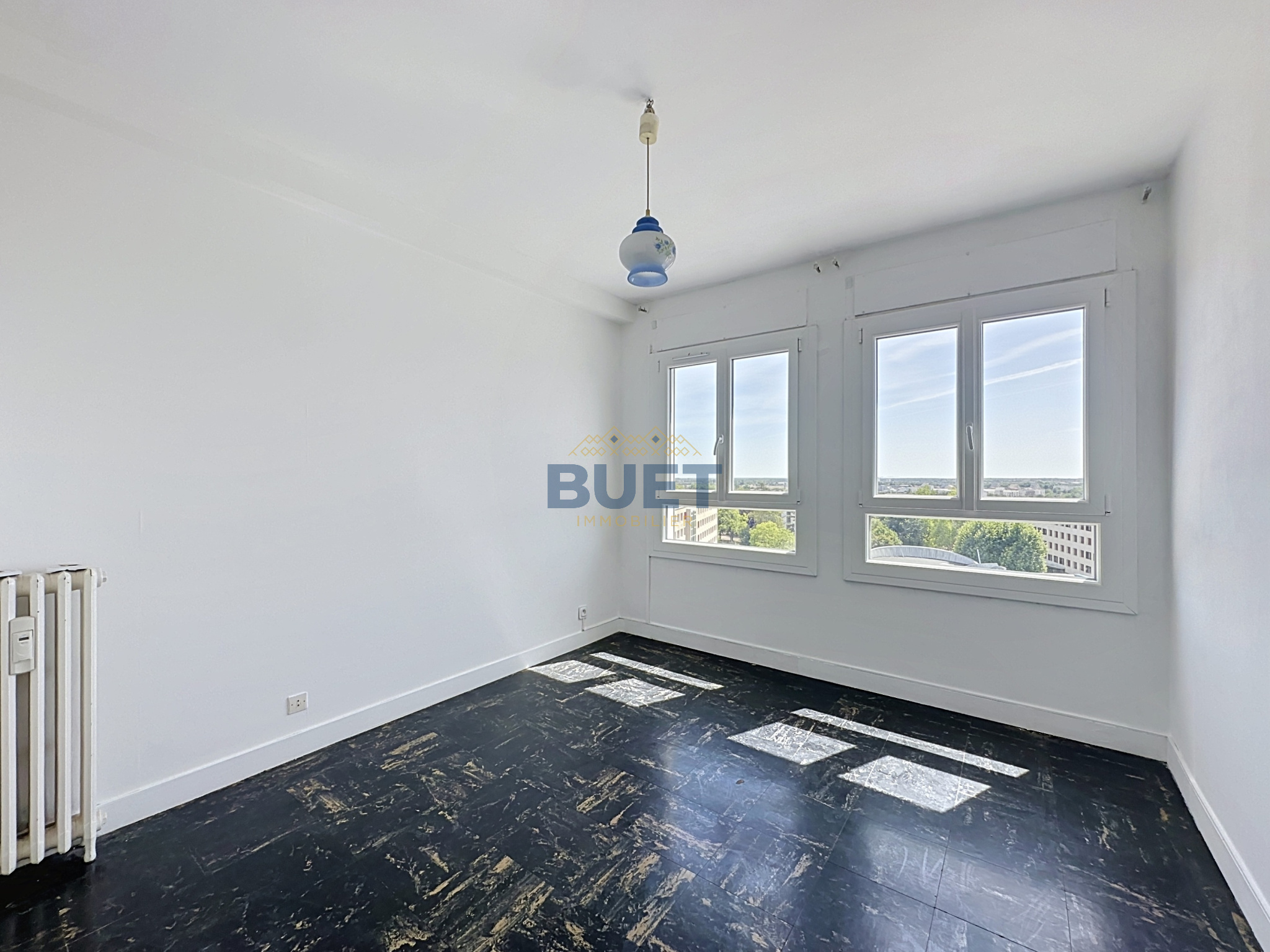 Appartement – Dijon, Centre-Ville - Plus