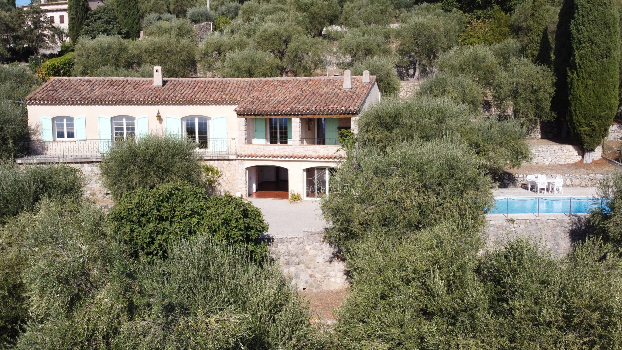 Maison 5 pièces 172 m² · à Cabris · 172 m² · 840 000 €