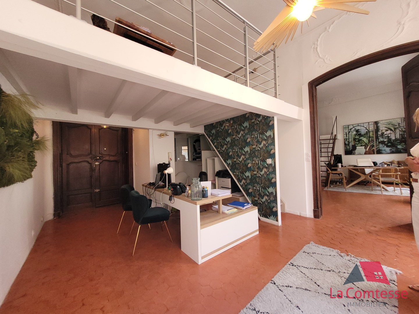 Local commercial 90 m² · à Aix-en-Provence · 90 m² · 1 800 €/mois