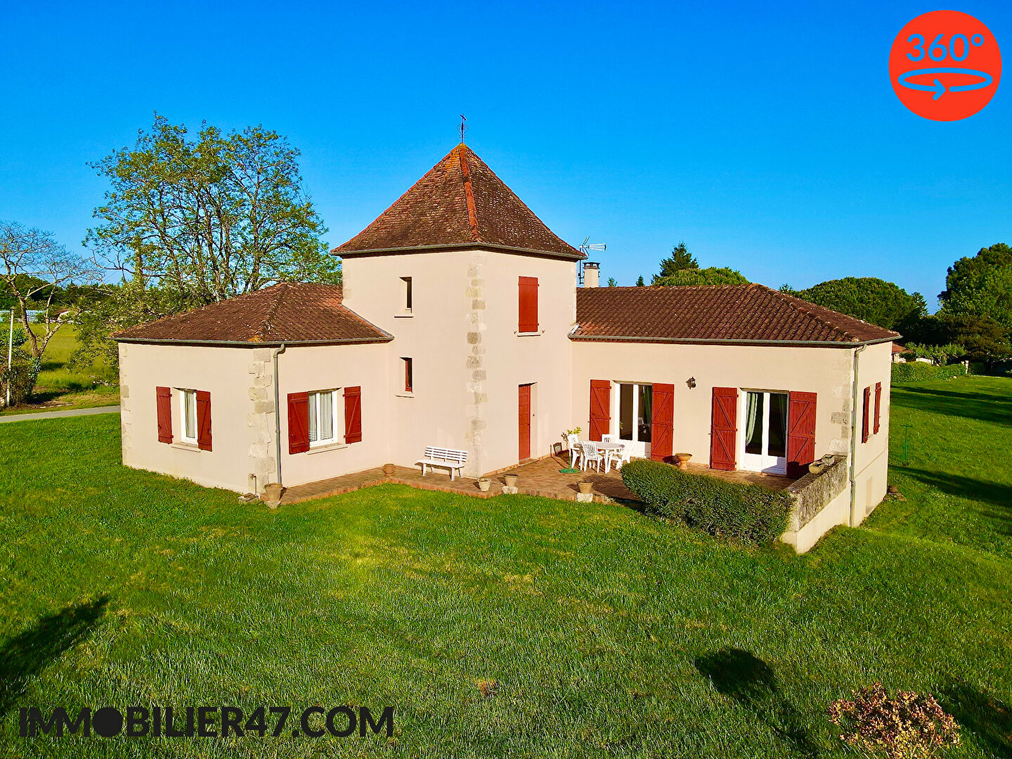 Maison 5 pièces 185 m² · à Prayssas · 185 m² · 249 000 €