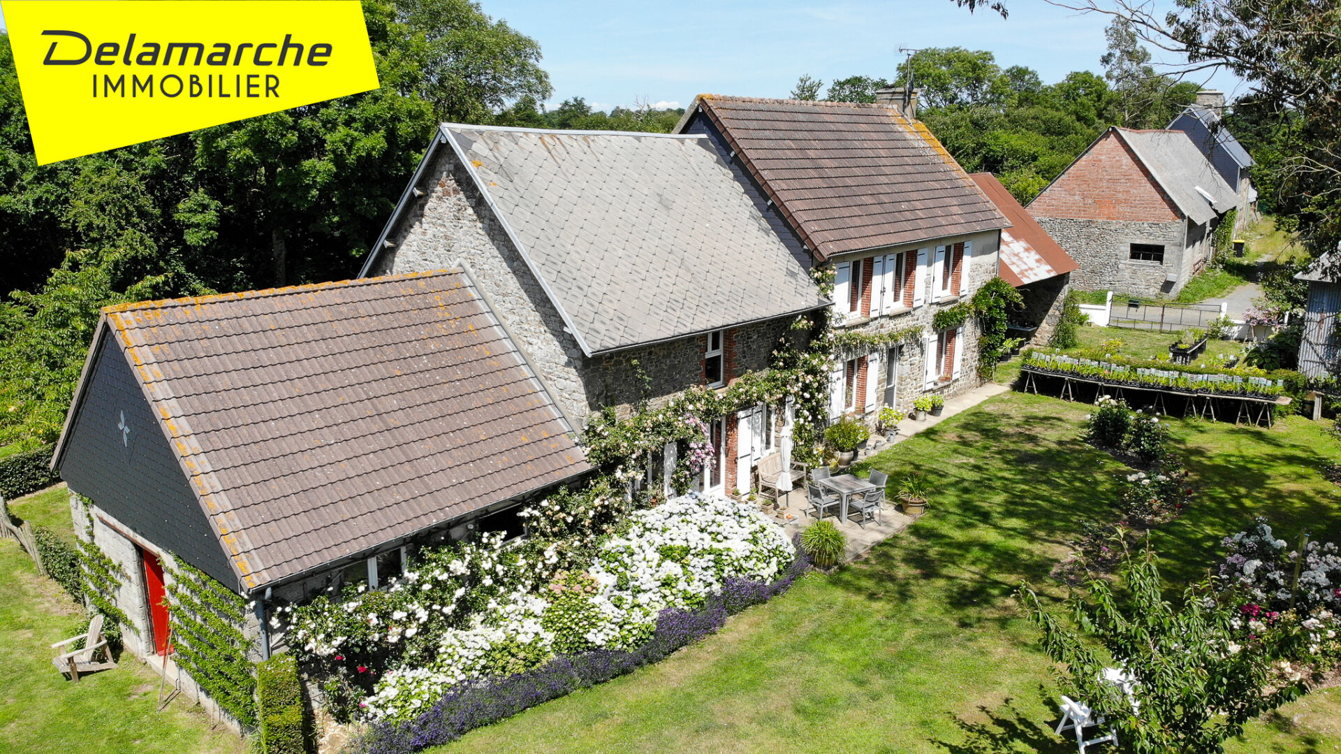 Maison 4 pièces 129 m² · à Percy-en-Normandie · 129 m² · 299 000 €