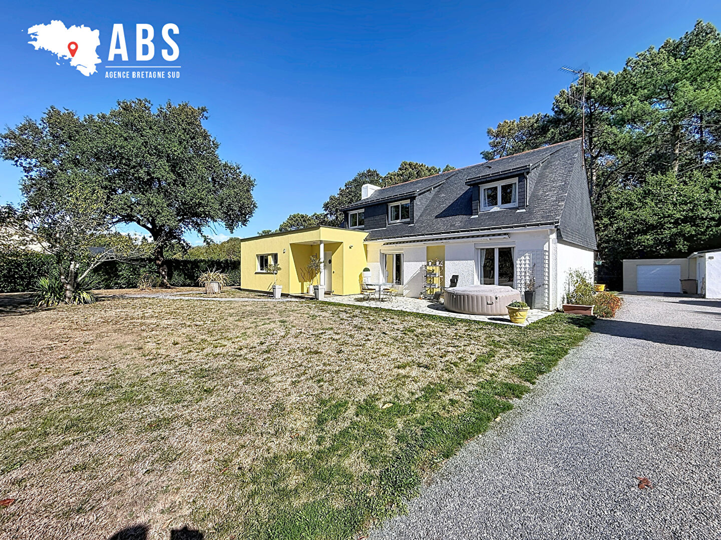 Maison 7 pièces 174 m² · à Férel · 174 m² · 436 800 €